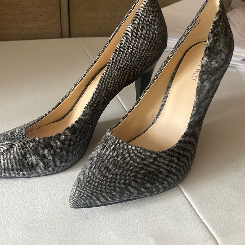 Tweed nine west 13M 2.5" heels never worn purchased from Nordstrom rack